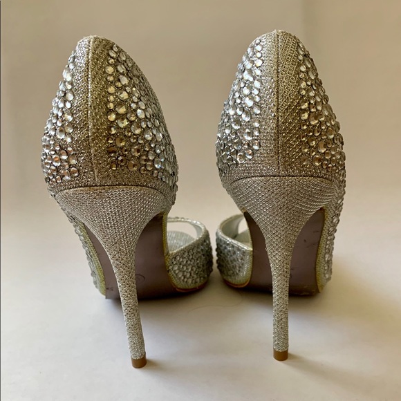 NWOT Crystal covered 💎 open toe pumps - Picture 5 of 8